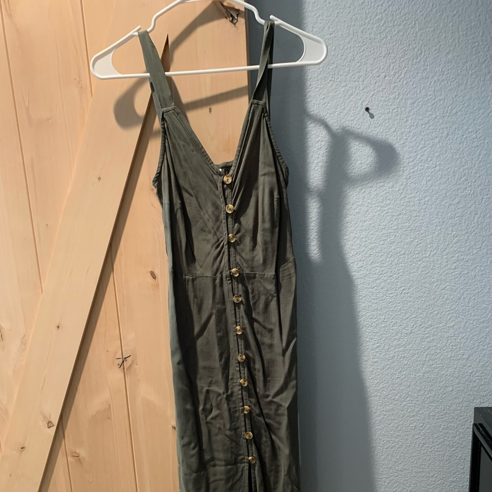 Women’s midi dress